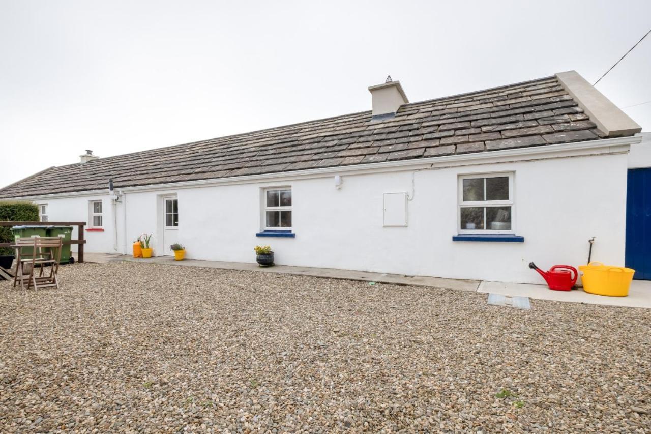Blue Sky Cottage, Doolin Carrowauff Екстериор снимка