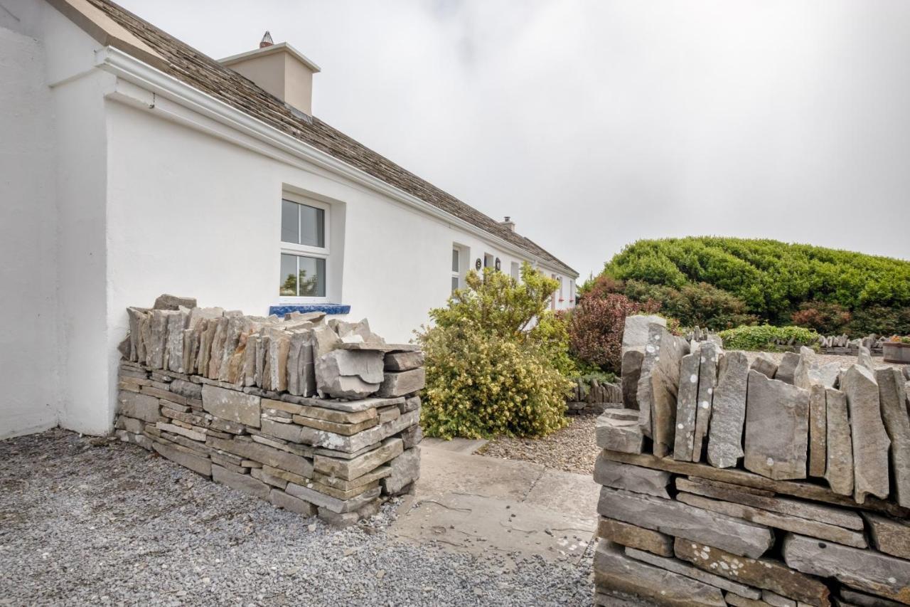 Blue Sky Cottage, Doolin Carrowauff Екстериор снимка
